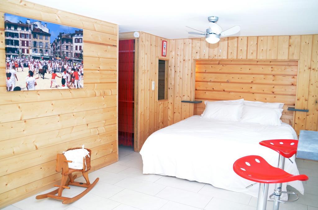 Maison D'Hotes Miradour Тарно Номер фото
