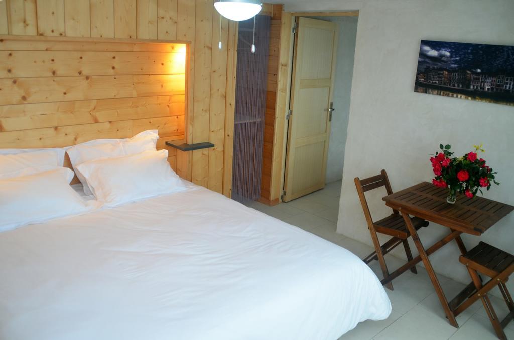 Maison D'Hotes Miradour Тарно Номер фото